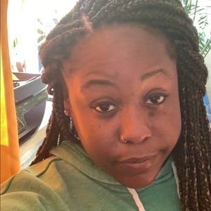 Meet your Posher, Melanie